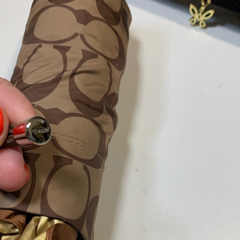 Coach Brown Signature Umbrella - Picture 2 of 2
